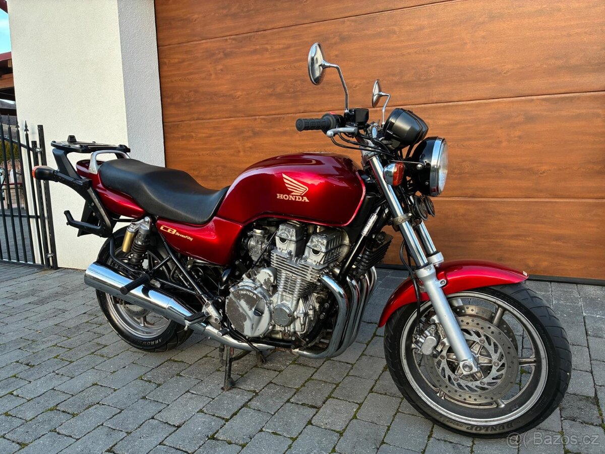 Honda CB 750 Seven Fifty - 4