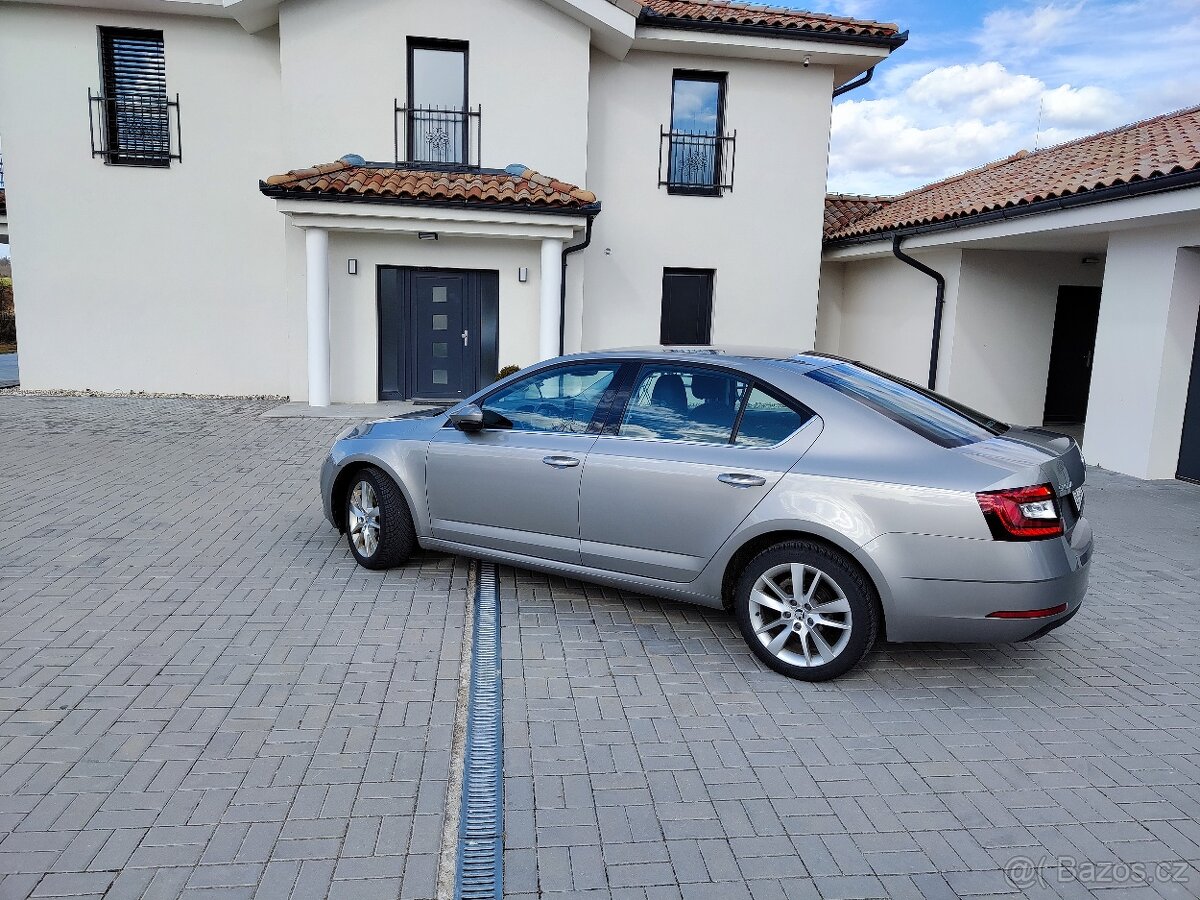 Škoda Octavia III 2017 1.6 TDI Style plus DSG - 4