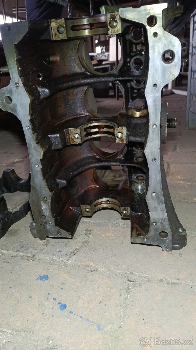 Blok motoru Škoda Fabia 1.4 MPI - 4