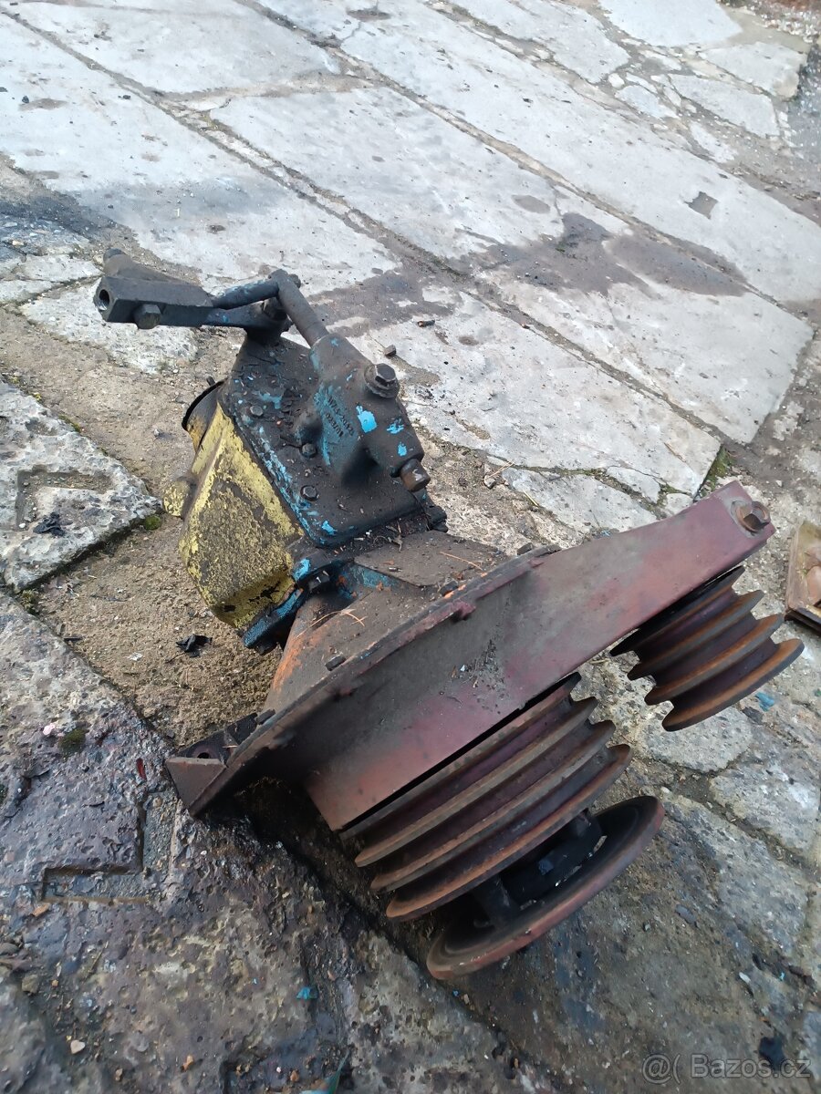 Převodovka a spojky T 174 - 4