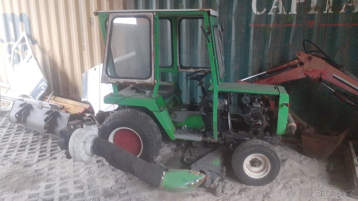 Zahradní traktor - 4