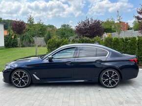 BMW 530d xDrive 210kw, G30 LCI, model 2022, M-PAKET, 8x ALU - 4