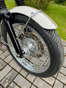 Triumph Bonneville T100 5680Km - 4