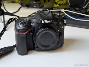 Zrcadlovka Nikon D7100 TOP stav + Taška a SD karta 32GB - 4