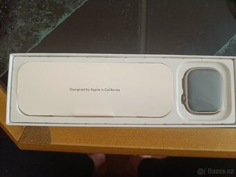 Apple watch series 10 - 4