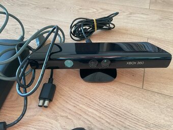 Xbox 360 Elite +Kinect a 6 her - 4