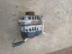 Alternátor Nissan Micra - OE 2542927A - 4