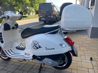 Vespa GTS 125 Super Sport - 4