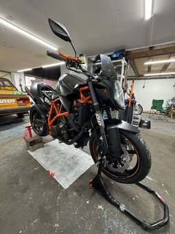 KTM-990-Super-DUKE-R - 4