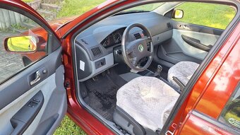 Škoda Fabia I 1.4MPi 44kW,Comfort ,hatchback - 4