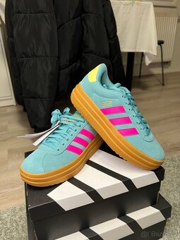 Adidas. Prodej - 4