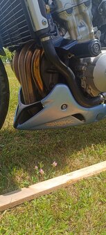 Honda Hornet CB600F - parťák na letní kilometry - 4