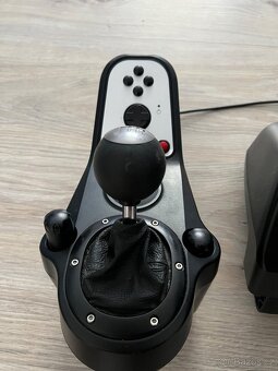 Logitech G29 - 4