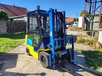 Prodám vzv komatsu FD15/18T nafta - 4