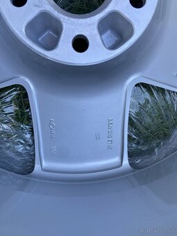 ALU kola r18 originál audi (nové po renovaci) - 4