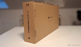 Native Instruments Traktor Kontrol S2 MK3 – perfektní stav - 4