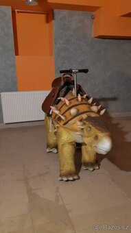Chodící DINO + zvukový efekt - 4