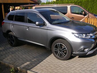 Outlander 2.2 DI-D - 4