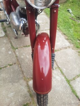 Jawa pérák 250 - 4