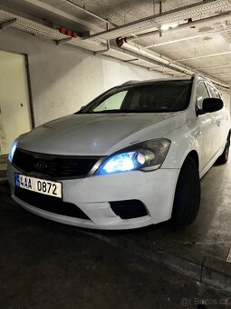 Kia ceed 1.6crdi 85kw 2011 - 4
