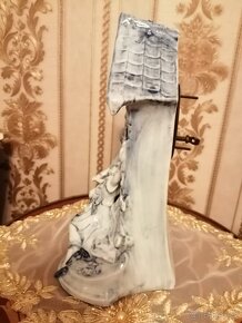 Starožitné přes 100 let staré porcelánove hodiny. - 4