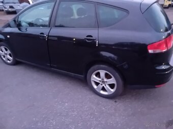 Seat Altea 1.6 -75KW - 4