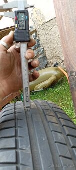 prodám 1 kus letní pneu Road Performance 195/65R15-019 - 4