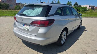 Opel Astra K Sports tourer - 4