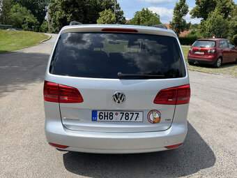 VW Touran, 1.6TDI, 77kW, 7-míst, STK 6/2027, rok 2011 - 4