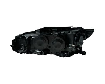 Pravý přední halogen 3C8941006C VW Passat CC r.v. 2010 - 4
