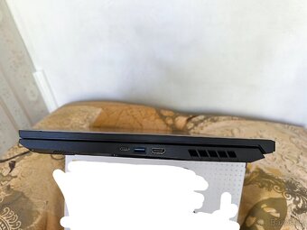 Herní notebook Acer Nitro 5 + HERNI PŘÍSLUŠENSTVÍ ZDARMA - 4