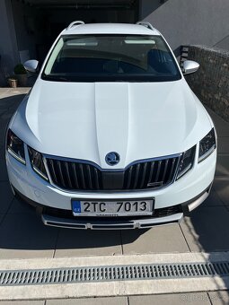 ŠKODA OCTAVIA SCOUT COMBI III FACE 2.0TDI 110KW DSG 4X4 NAV - 4
