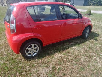 Prodám Daihatsu Sirion - 4