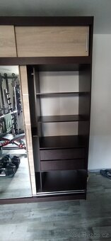 Šatní posuvná skříň - 250cm - 4