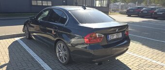 BMW 320D E90 - 4