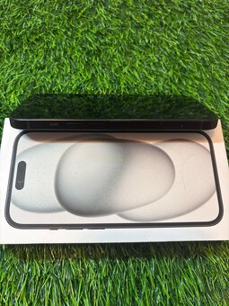 iPhone 15, 128gb - 92% baterie, záruka - 4