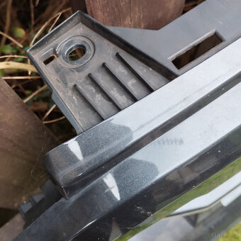 Přední originál maska na Ford Ranger - 4