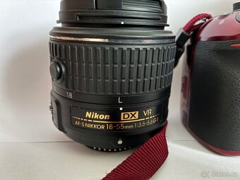 Nikon D3200 (Červený) Set s VR Objektivem a Brašnou Lowepro - 4