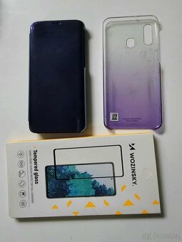Prodám Samsung galaxy A40 - 4