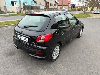 Peugeot 206+ - 4
