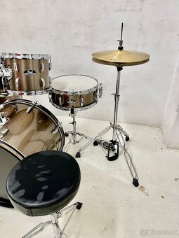 Pearl bicí souprava. - 4