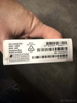 Samsung Galaxy A33 5G 128 GB - světle modrý - 4