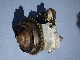 Převodovka Sturmey Archer - 4