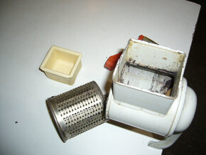 ruční mlýnky na strouhanku - 4