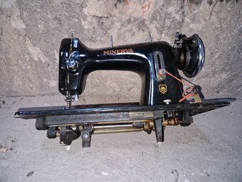 Šicí stroj Minerva - 4