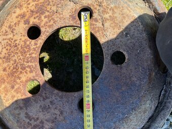 Starý disk 55cm, rozteč 19,5cm, 5 děr - 4