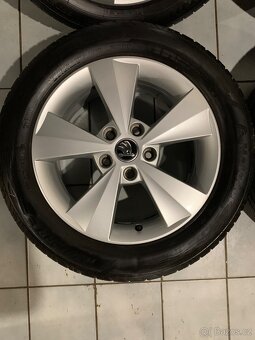 Alu kola Škoda R16 5X112 LETNÍ PNEU 205/55 R16 7mm - 4