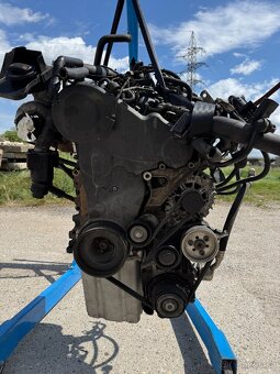 ------VOLKSWAGEN CRAFTER 2.0 TDi----- - 4
