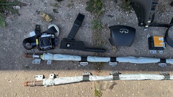 Prodám kompletní sadu airbagů na Infiniti Q50 - 4