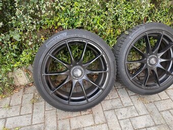 OZ Racing r18 - 4
